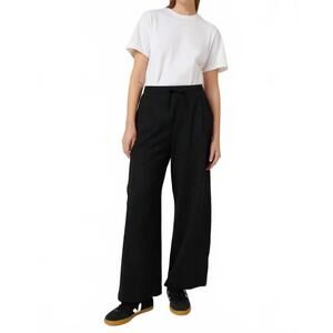 NEW KOWTOW wide legged pant in black